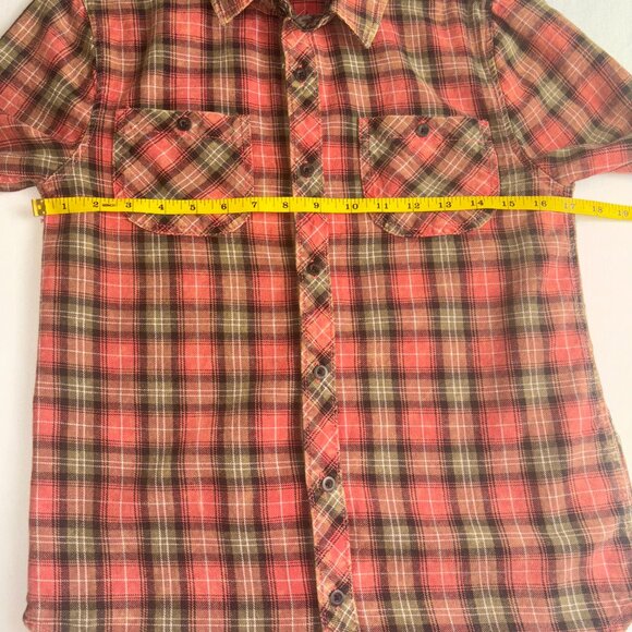 By Junkfood Red & Green Plaid Button Down Shirt with Peace Sign - Size S - Picture 4 of 11